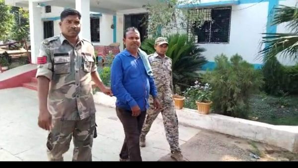 रुपए कई गुना बढऩे का झांसा दे ठगी, 1 बंदी, एक फरार