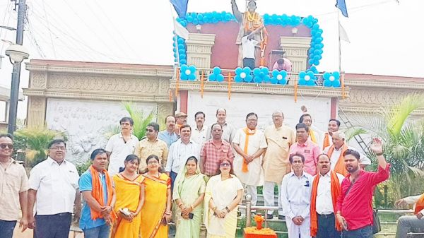 अंबेडकर जयंती मनाई, लोगों ने एकता का दिया परिचय