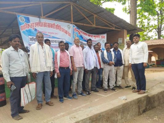 प्रबंधकों का अनिश्चितकालीन हड़ताल, तेंदूपत्ता संग्रहण होगा प्रभावित