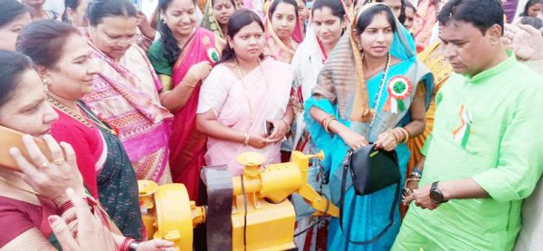 महिलाओं के आत्मनिर्भर बनने से ग्रामीण अर्थव्यवस्था होगी मजबूत-अनिला