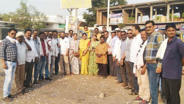 खैरागढ़ में जीत पर कांग्रेस कार्यकर्ताओं ने मनाया जश्न