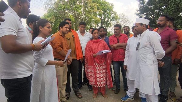 हड़ताली मनरेगा कर्मियों को भाजपा प्रदेश उपाध्यक्ष लता ने दिया समर्थन