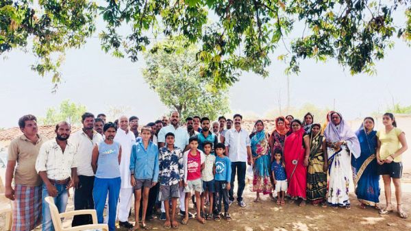 आयरन प्लांट के विरोध में किसान लामबंद, आंदोलन की दी चेतावनी