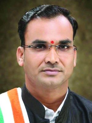 सरकार के कार्यों पर जनता ने जताया भरोसा- चुम्मन