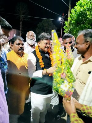 केंद्रीय मंत्री दंतेवाड़ा पहुंचे, भाजपाइयों ने किया स्वागत