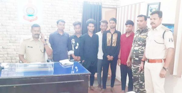 होली की दिन हुआ था बलवा,  6 गिरफ्तार