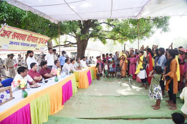 धैर्य और सौहार्द्र बनाये रखे, आपसी सहमति से सुलझाई जाएगी समस्या