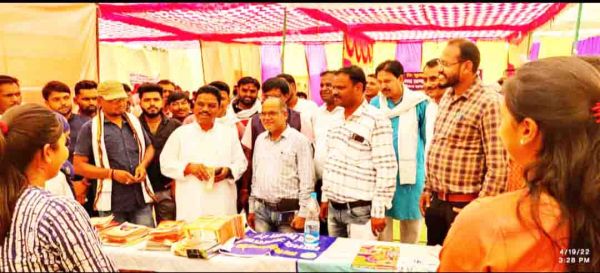 सामु.स्वा. केंद्र ओडग़ी में स्वास्थ्य मेला, मरीजों को जांच कर दी दवाई