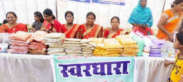 योजनाओं से समूह की महिलाओं की बदल रही जिंदगी