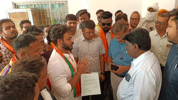 गर्मी में आम जनता को राहत देने की मांग