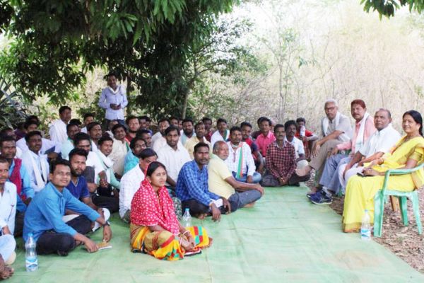 कांग्रेस बैठक में संगठन के विस्तार व मजबूती पर चर्चा