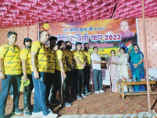 प्रशासन इलेवन ने पत्रकारों को हराया