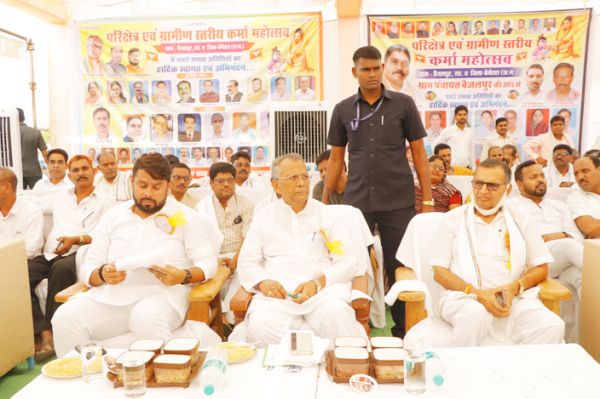 समाज को तरक्की के रास्ते पर ले जाना है तो आने वाली पीढ़ी को बेहतर शिक्षा दें- ताम्रध्वज