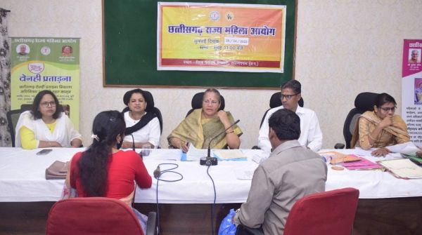 पैतृक संपत्ति पर हिस्सा दिलाने लगाई गुहार