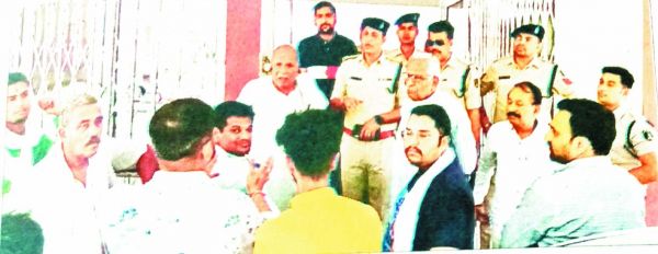 खैरागढ़ महोत्सव के विरोध के बाद विवि ने मानी अपनी गलती