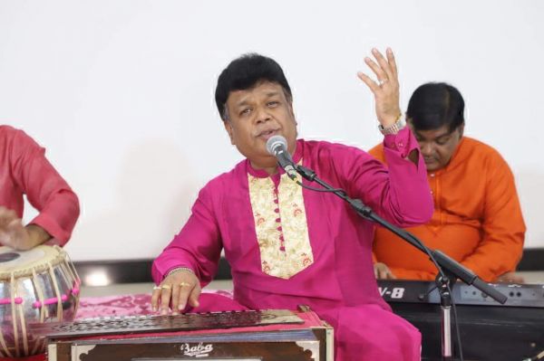 प्रभंजन चतुर्वेदी की भजन संध्या आज
