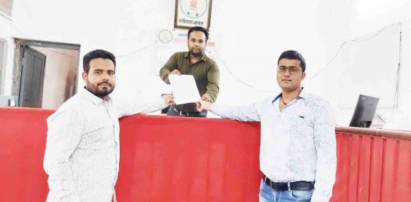 कन्या परिसर से पुरूष शिक्षकों को हटाने की मांग हुई तेज