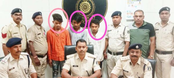 प्रेम प्रसंग के चलते हत्या, 3 गिरफ्तार