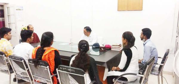 पैरालीगल वालिंटियर्स को दिया गया प्रशिक्षण
