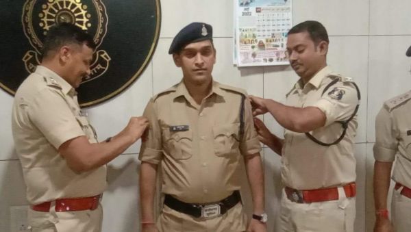 9 आरक्षक बने प्रधान आरक्षक