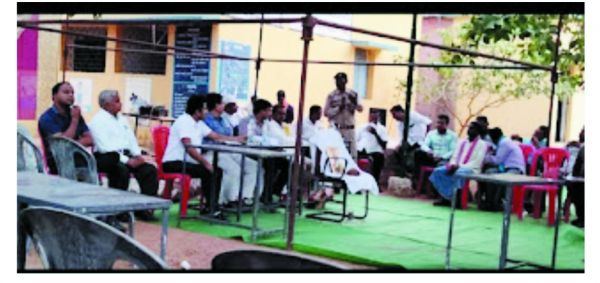 रवान में जन चौपाल शिविर, ग्रामीणों ने मांगी बिजली-पक्की सडक़