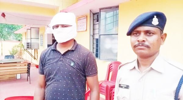 शादी का झांसा दे रेप, फॉरेस्ट गार्ड गिरफ्तार