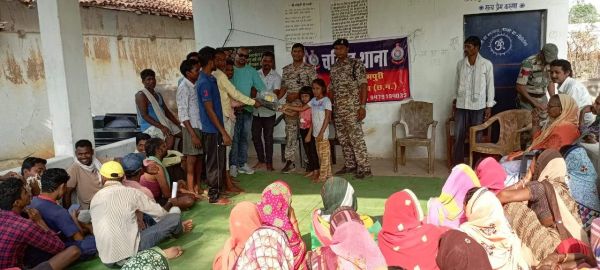 गरांजीडिही में लगाया चलित थाना