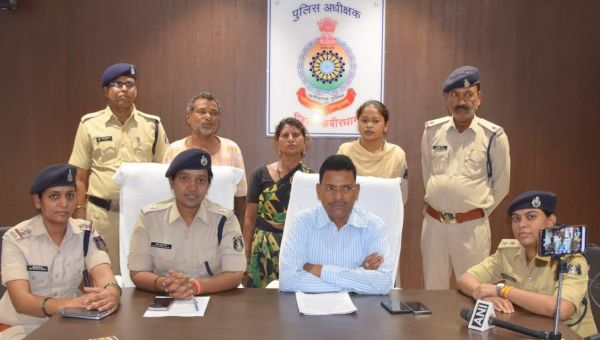 पत्नी से दुर्व्यवहार करता देख की हत्या, गिरफ्तार