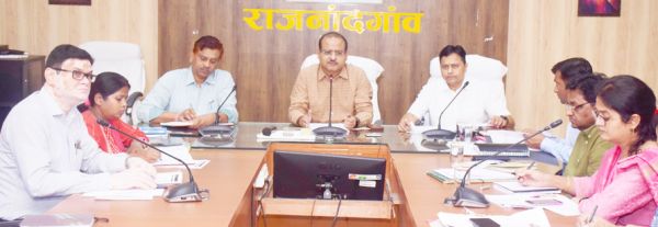 जन अपेक्षाओं के अनुरूप काम करें अफसर- कलेक्टर