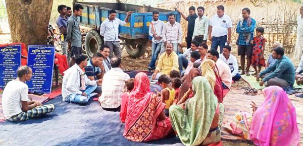 विधायक ने लगाई जन चौपाल, विकास कार्यों का भूमिपूजन-लोकार्पण