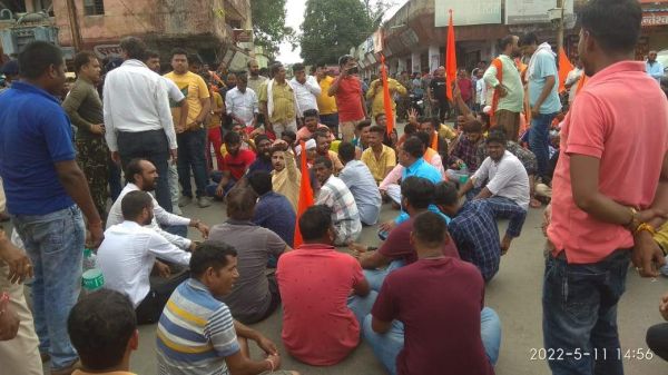 मुस्लिम युवक के घर हिंदू युवती को जबरन रखने की खबर निकली अफवाह