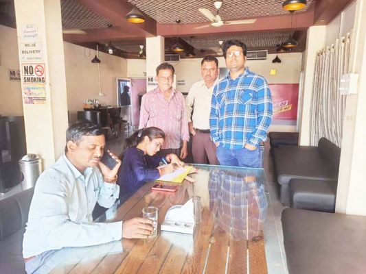 खाद्य विभाग की टीम ने की हॉटलों-ढाबा की सघन जांच
