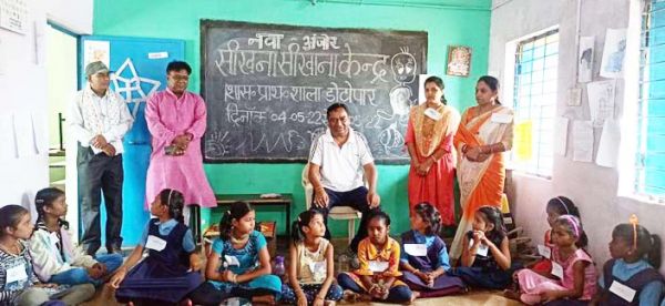 समर कैंप: कलेक्टर ने बच्चों को खेल खिलाकर किया उत्साहवर्धन