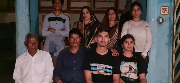 कोण्डागांव के रजत 12वीं टॉप टेन में