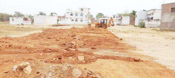 महात्मा गांधी वार्ड, गोकुलपुर में अवैध प्लाटिंग पर कार्रवाई