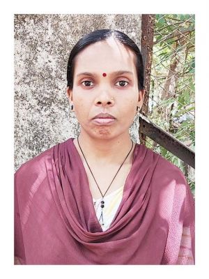12 लाख के दो ईनामी नक्सलियों का समर्पण