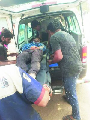 कार की ठोकर से स्कूटी सवार जीजा-साला घायल