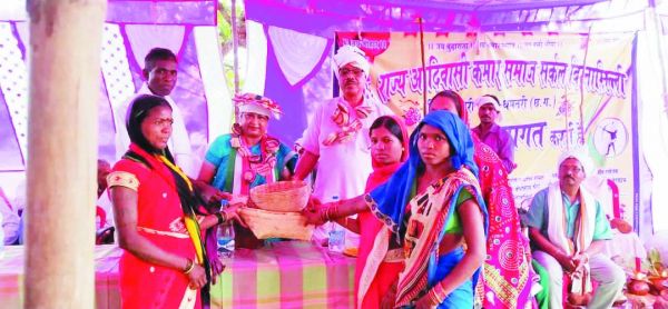 कमार समाज के उत्थान के लिए हर संभव मदद-डॉ. लक्ष्मी 