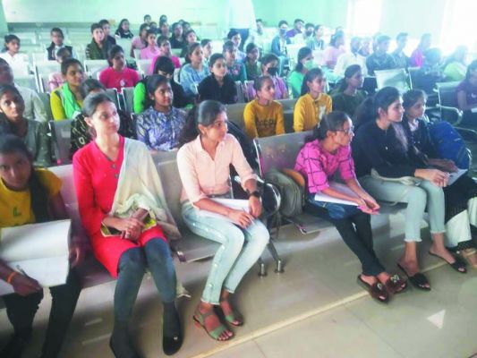 सेठ फूलचंद अग्रवाल स्मृति महाविद्यालय में प्री बीएड अभ्यर्थियों के लिए विशेष मार्गदर्शन कक्षा का आयोजन