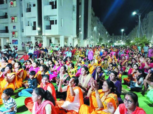 पुलिस परिवार के द्वारा सुंदरकांड का पाठ