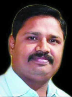 मिनेश की कृति सगा पुतानी का विमोचन