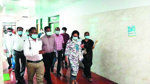 प्रमुख सचिव कौर ने जिला अस्पताल व मेडिकल कॉलेज का किया निरीक्षण