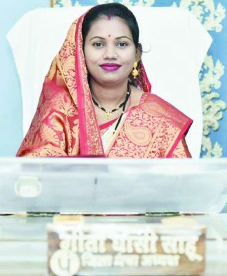 भृत्यों का कलेक्टर दर पर मानदेय दिलाने  की मांग