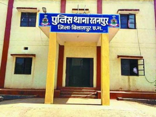 प्रेमिका के घर वाले शादी के राजी नहीं हुए, युवक ने लगा ली फांसी