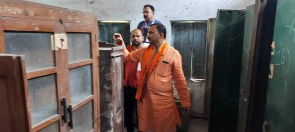लाहिड़ी स्नात्कोत्तर महाविद्यालय से 50 हजार से ज्यादा किताबें चोरी, मामला दर्ज
