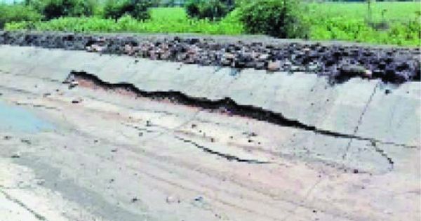 नहर लाइनिंग निर्माण में गड़बड़ी का आरोप, जांच की मांग