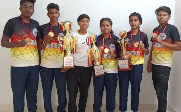 12वीं जूनियर राष्ट्रीय ड्रॉप रोबॉल स्पर्धा में सरगुजा के खिलाडिय़ों को गोल्ड