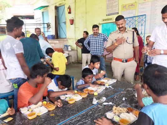 टीआई ने महिला का कराया अंतिम संस्कार