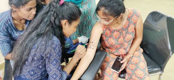  बस्तर की गोदना कला को संरक्षित करने प्रशिक्षण युवाओं को मिलेगा रोजगार के नए अवसर