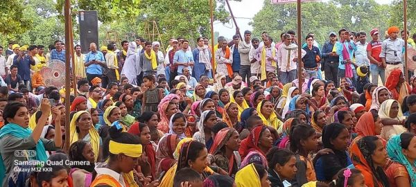 जल -जंगल -जमीन -पर्यावरण और जीवन की रक्षा के लिए हसदेव को बचाने का लिया संकल्प